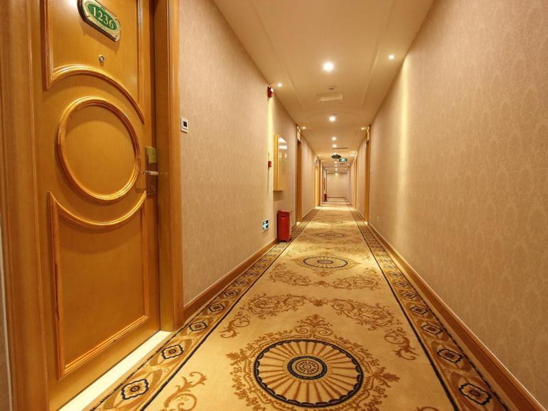 Vienna Classic Hotel Shenzhen Bantian Wuhe Avenue Екстер'єр фото