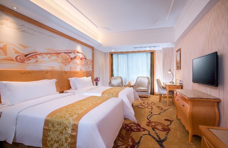 Vienna Classic Hotel Shenzhen Bantian Wuhe Avenue Екстер'єр фото